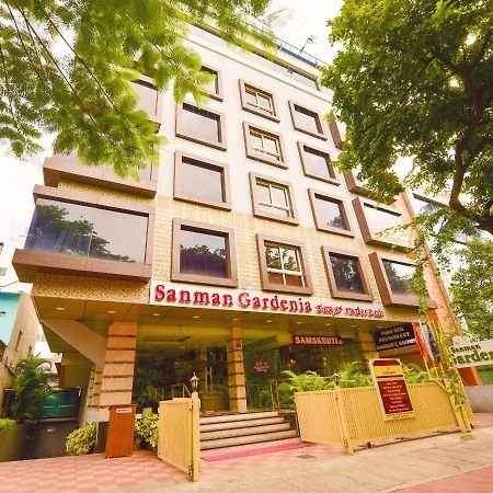 โรงแรมซันมาน การ์ดิเนีย บังกาลอร์ ภายนอก รูปภาพ